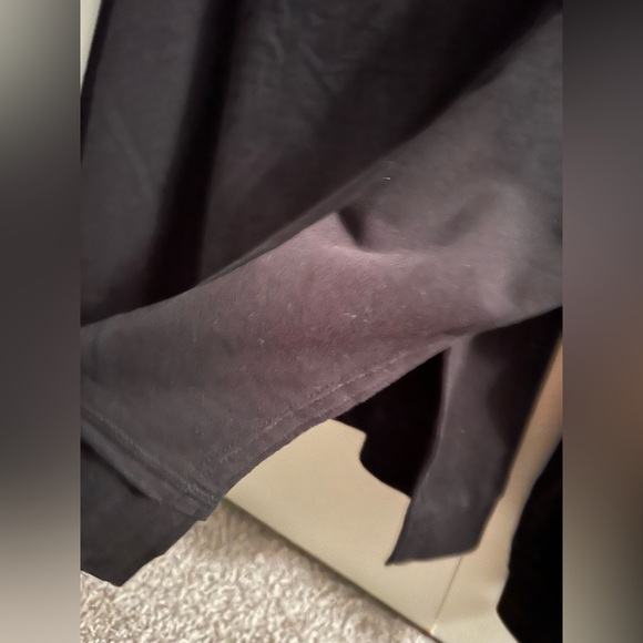 NWT Fleece V-Neck Sweatshirt. Size 00. - Picture 3 of 14